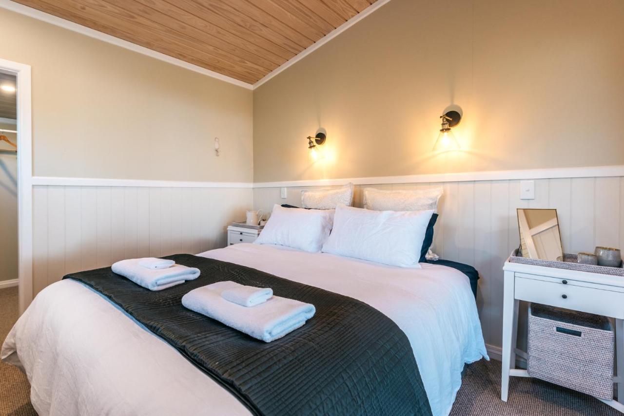 Pohutukawa Cottage, Waiheke Island Surfdale Eksteriør bilde