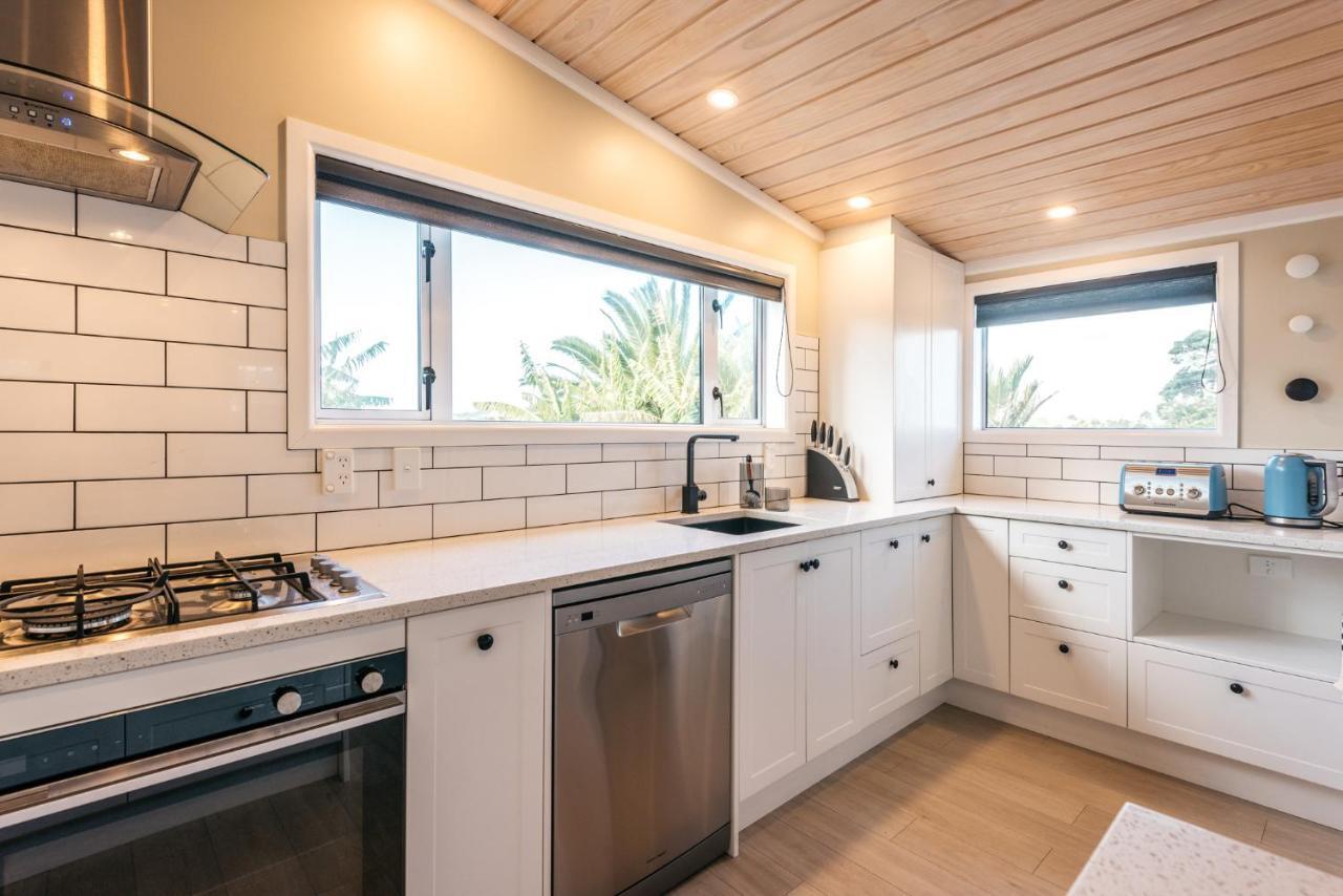 Pohutukawa Cottage, Waiheke Island Surfdale Eksteriør bilde